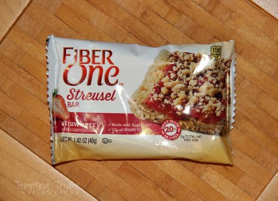 Fiber One Strawberry Streusel Bar