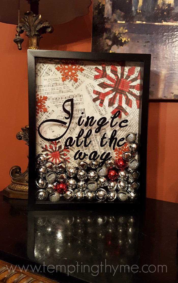 Christmas Stair Decor with Song Lyrics- Cricut Explore Air 2 - at